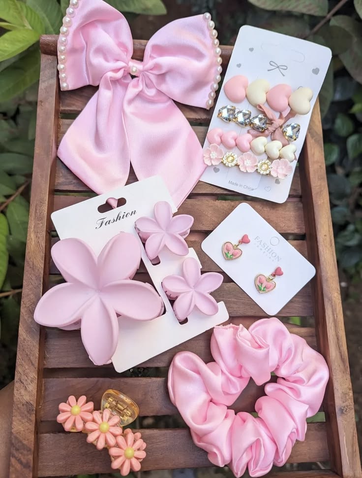 Pink Floral Hair Accessories Set