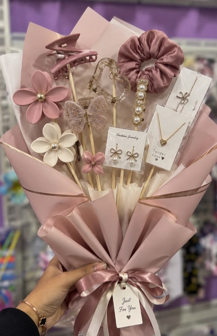 Pink Women’s Hair & Jewelry Gift Set