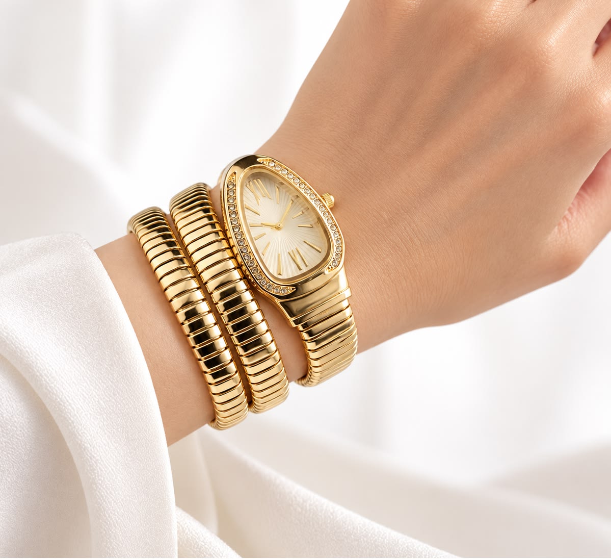 Elegant Gold Snake Bracelet Watch