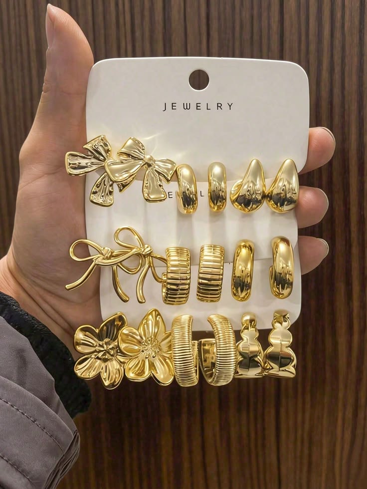 Golden Bow & Floral Earrings Set